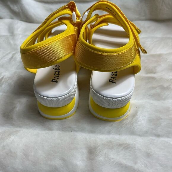 New Pazzle Yellow Triple Hook and Loop Ankle Strap footbed Sneaker Sanda… - Picture 2 of 8
